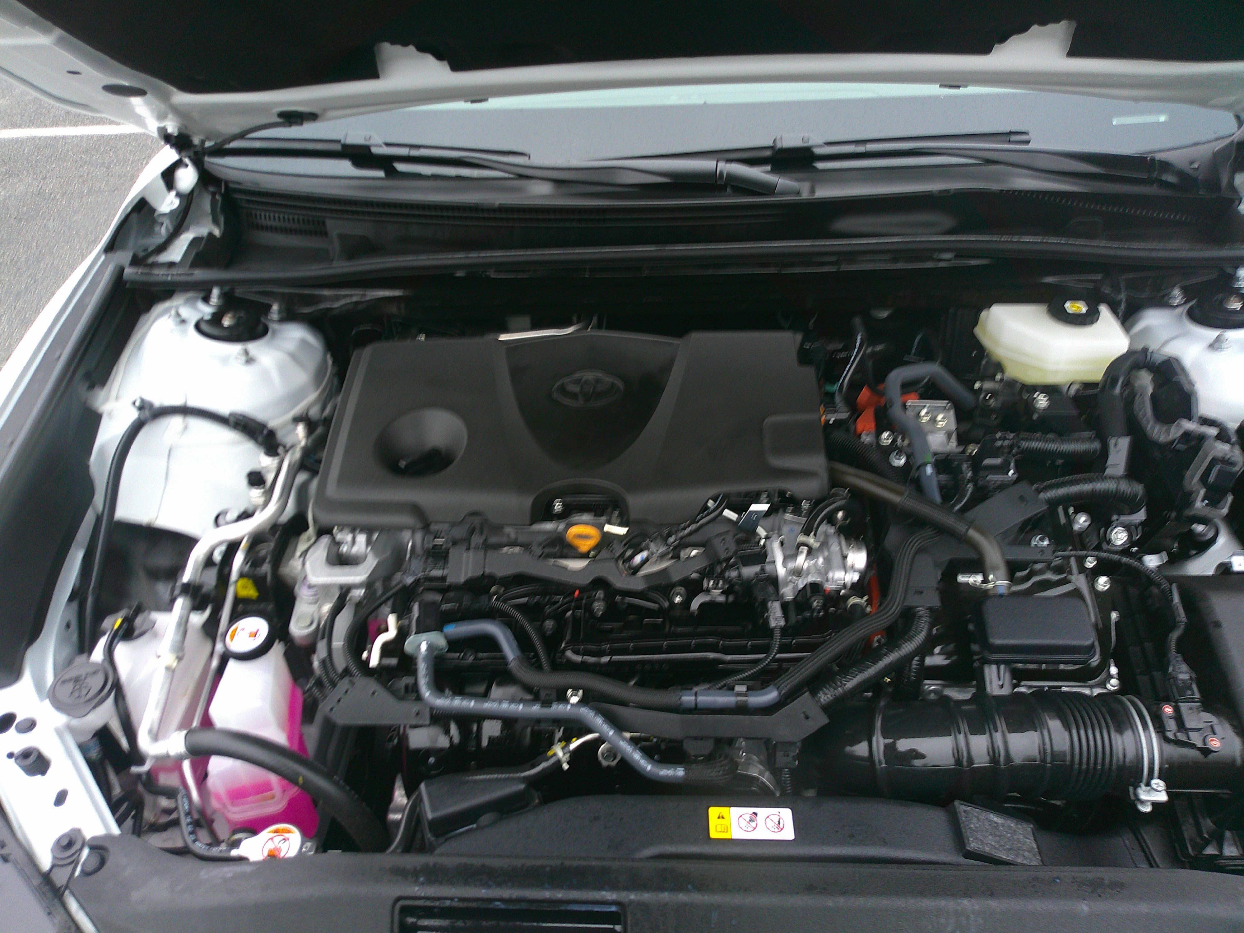 Used 2025 Toyota Camry LE image 34