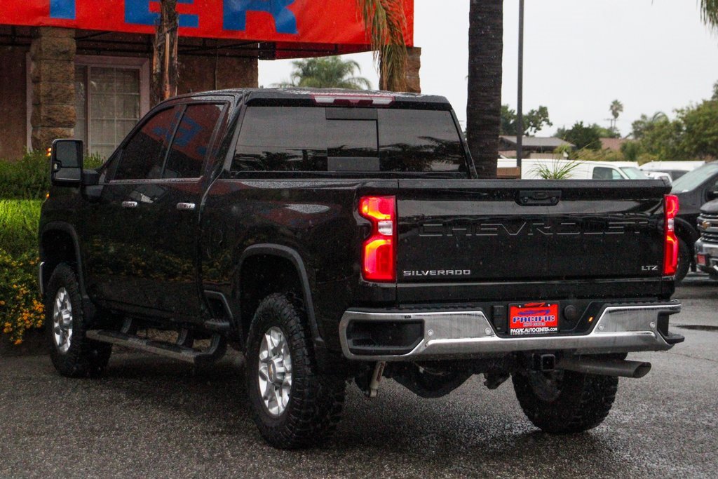 Used 2024 Chevrolet Silverado 2500 LTZ w/ LTZ Convenience Package image 6