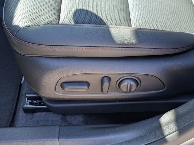 New 2026 Chevrolet Trax RS w/ Sunroof Package FWD image 11