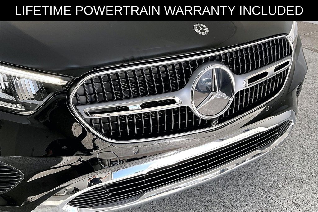 Used 2025 Mercedes-Benz GLC 350e 4MATIC image 35