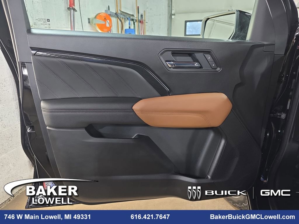 New 2026 GMC Canyon AT4 w/ Nightfall Essentials Package image 25