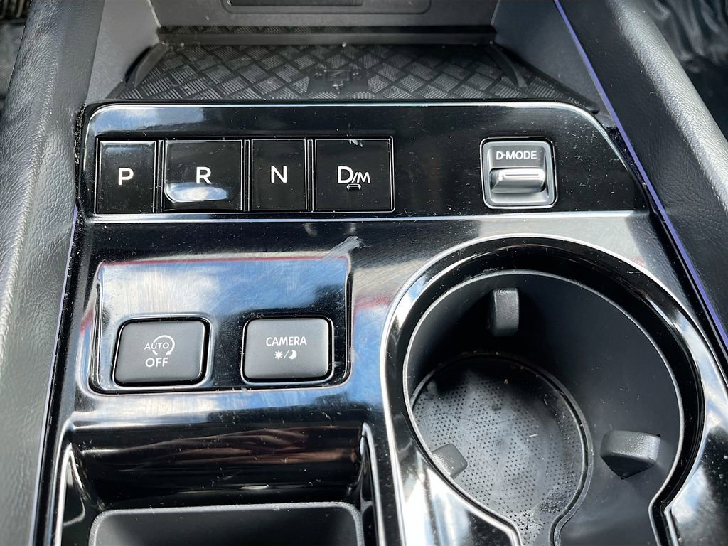 Used 2025 Nissan Murano SL image 17