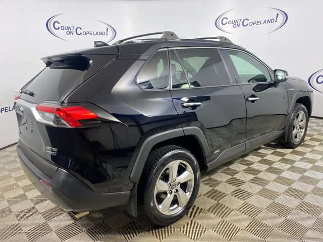 Certified 2020 Toyota RAV4 Limited w/ Limited Grade Weather Package AWD/4WD image 7