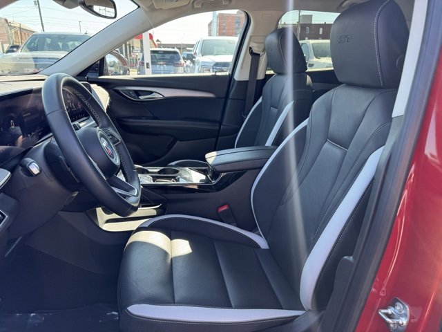 Certified 2025 Buick Envision Sport Touring image 11