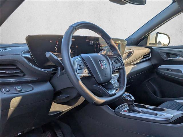 Used 2024 Buick Envista Preferred w/ Convenience I Package image 9