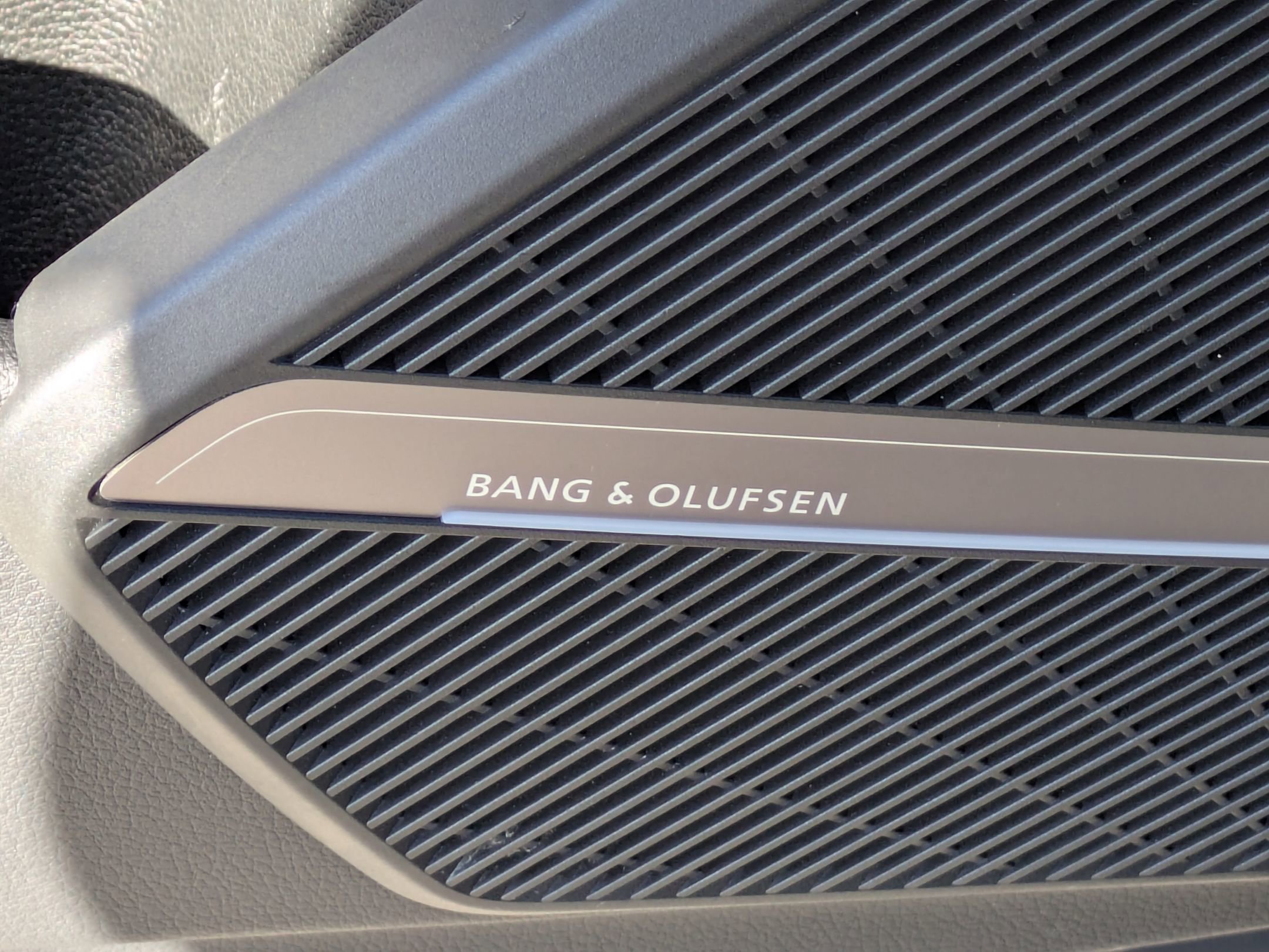 Used 2024 Audi SQ5 Premium Plus w/ Premium Plus Package image 21