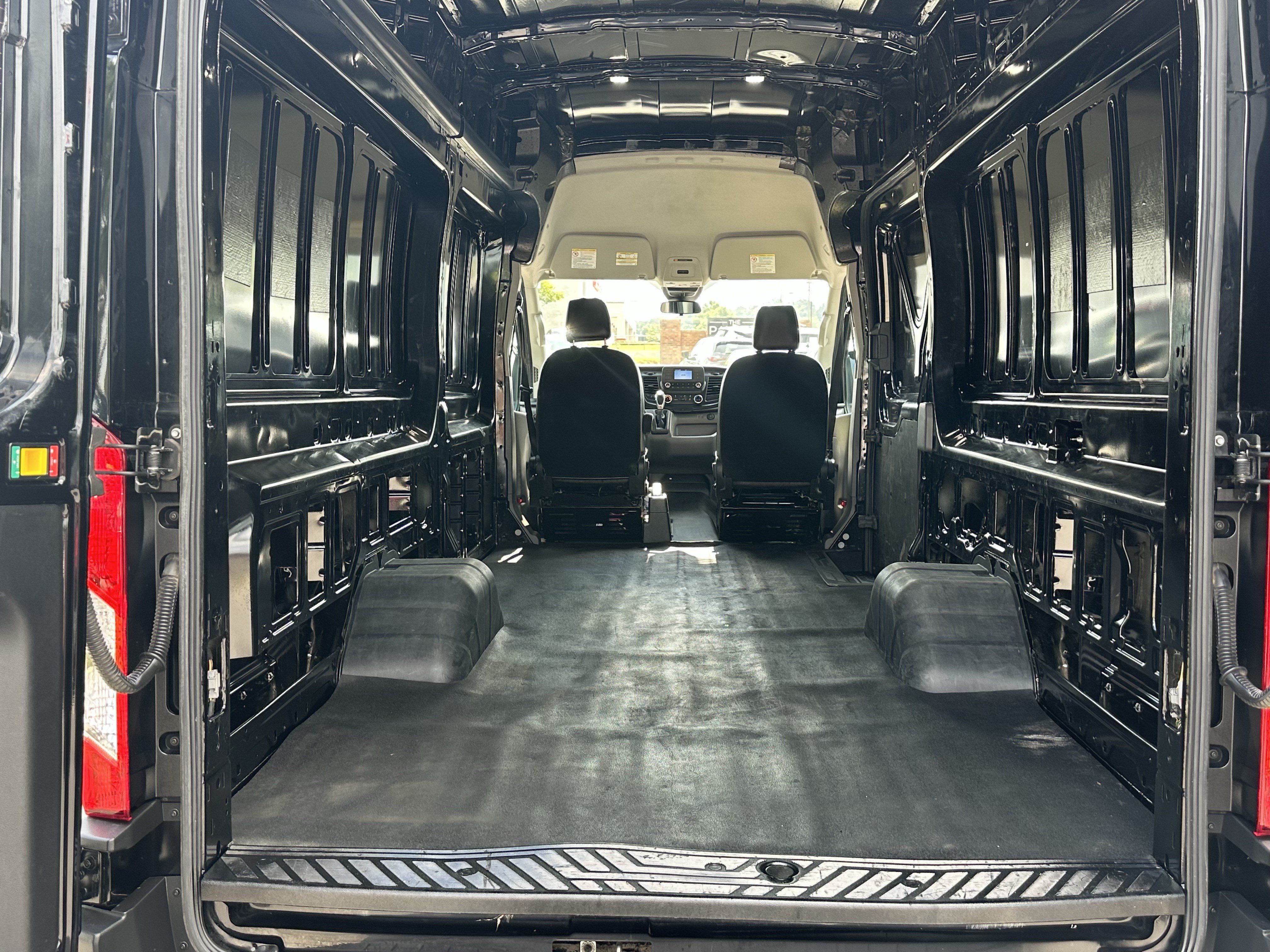 Used 2024 Ford Transit 350 148 High Roof Extended DRW RWD image 17