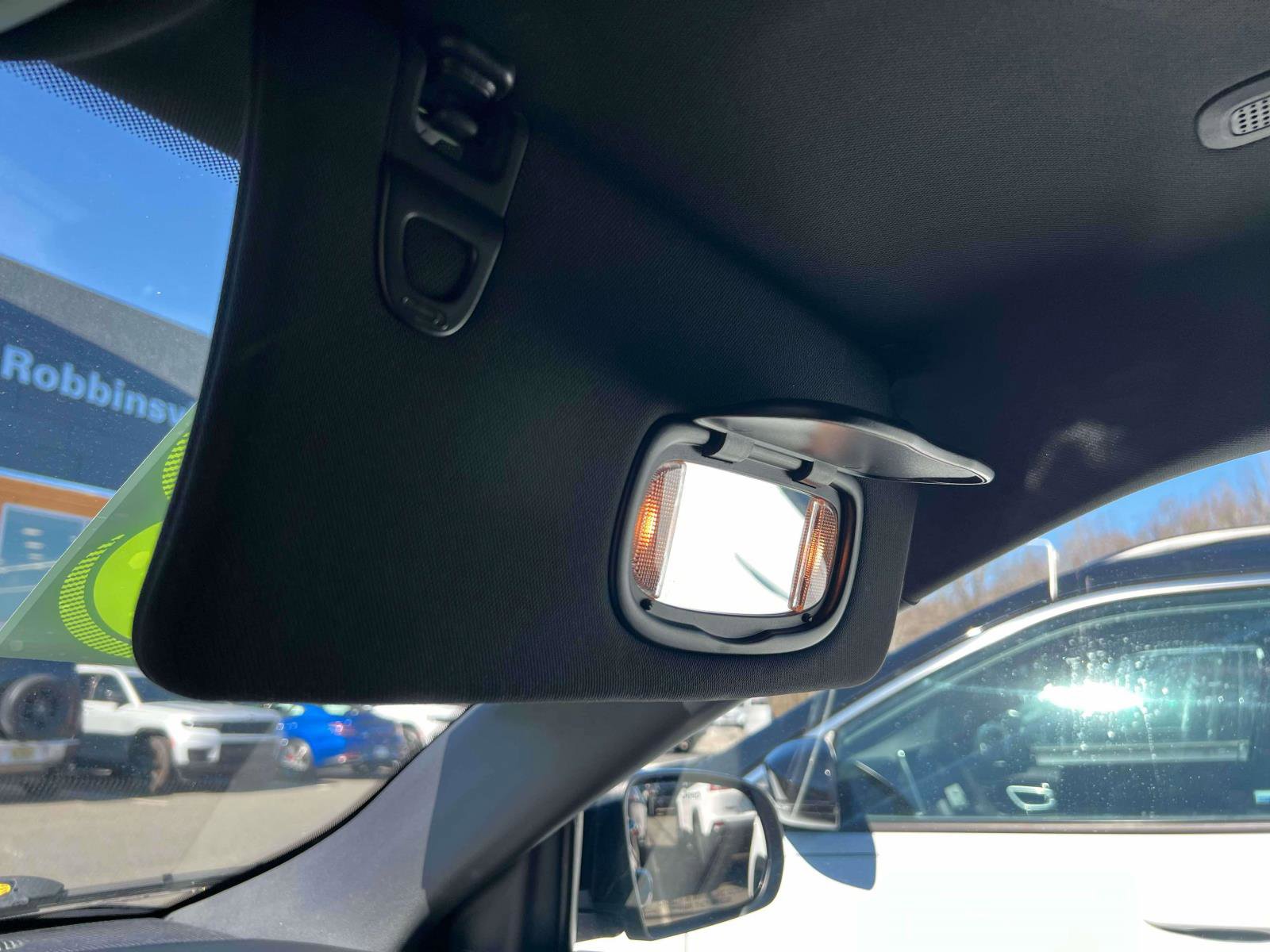 Used 2023 Jeep Compass Latitude image 11