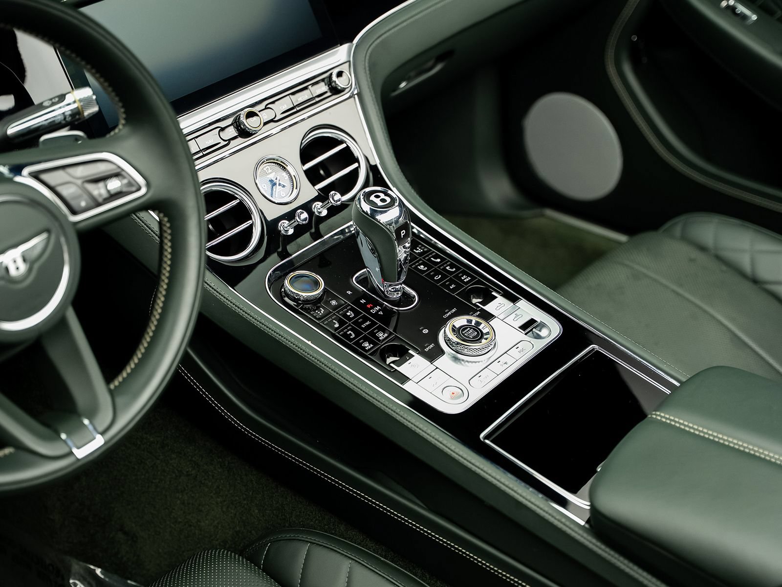 Used 2021 Bentley Continental GT AWD/4WD image 55