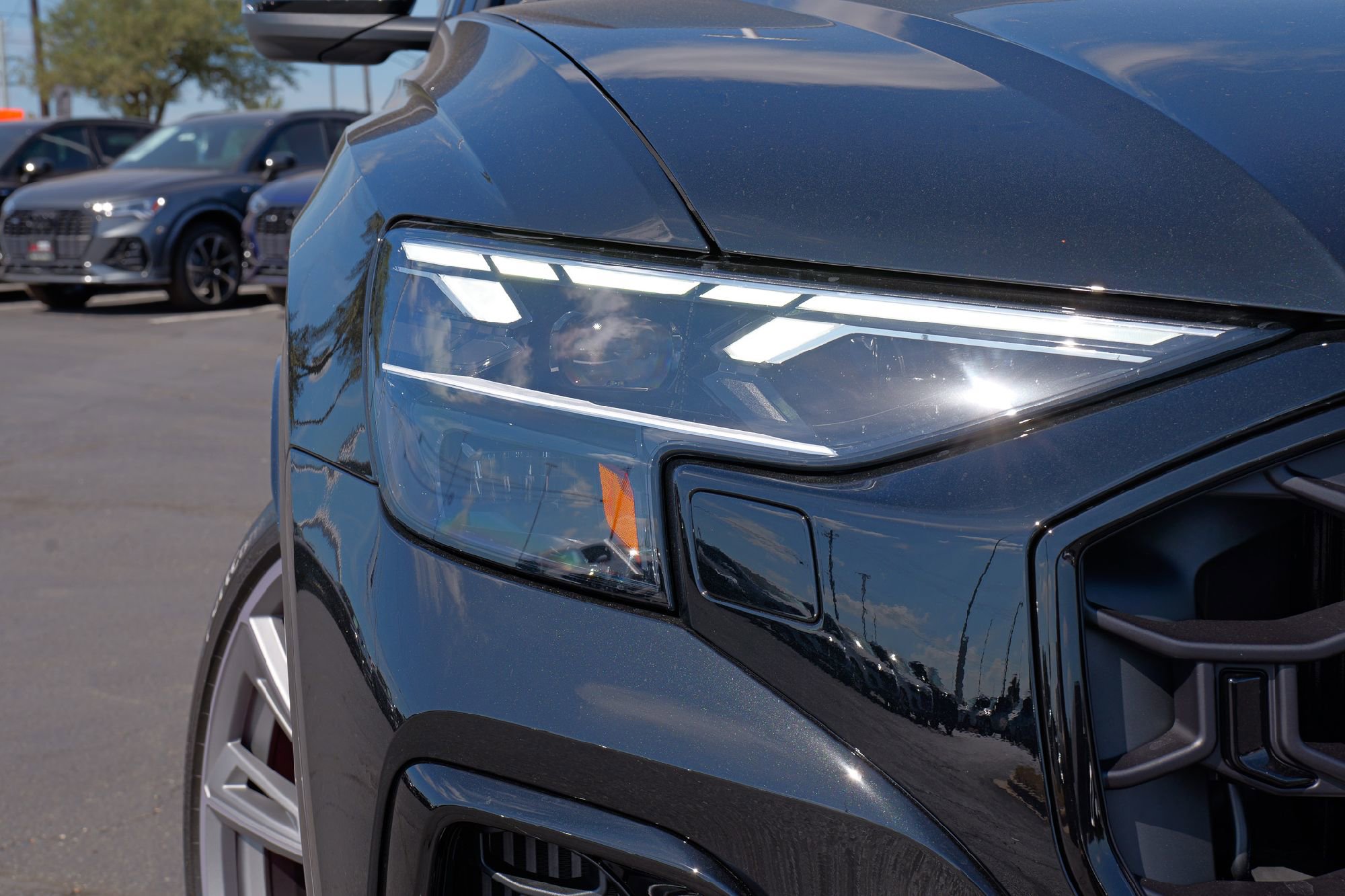 New 2026 Audi Q8 Prestige image 3