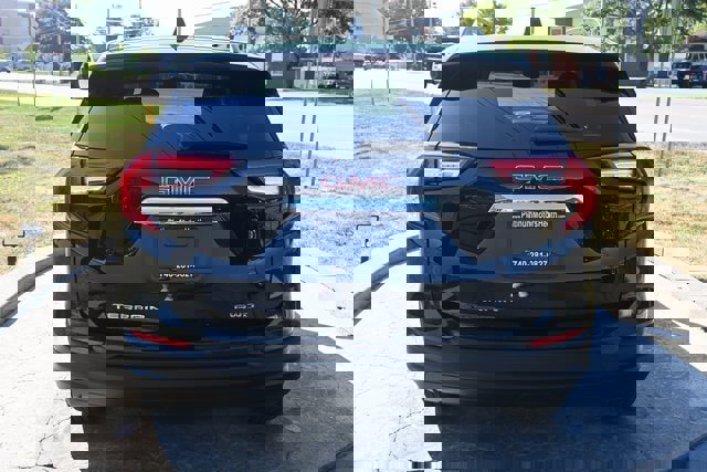 Used 2022 GMC Terrain SLE w/ Driver Convenience Package image 6