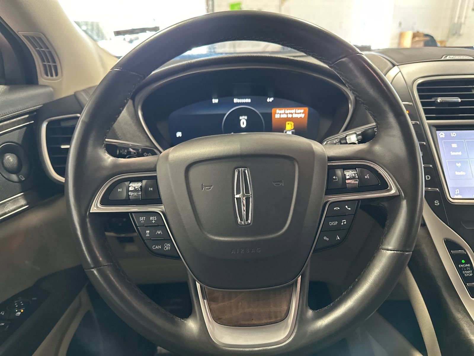 Used 2020 Lincoln Nautilus Reserve image 20