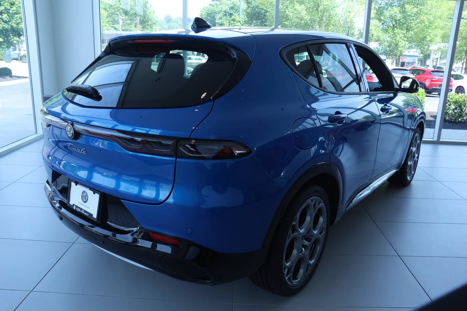 New 2024 Alfa Romeo Tonale Ti AWD/4WD image 5