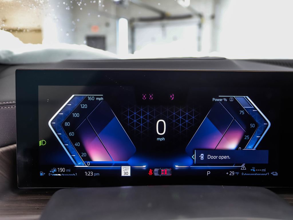 Certified 2025 BMW X5 xDrive50e image 14