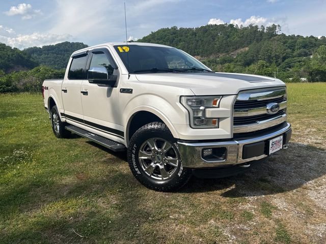 Used 2016 Ford F150 Lariat w/ Equipment Group 502A Luxury AWD/4WD image 2