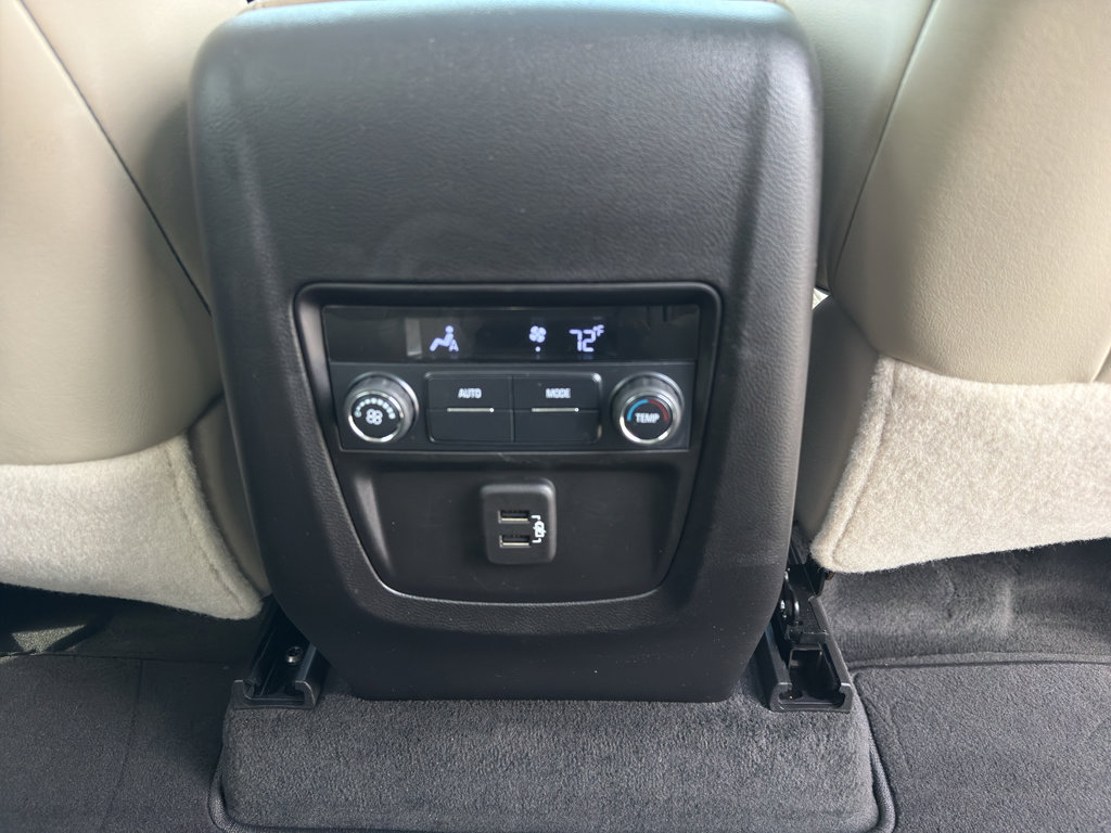 Used 2019 Buick Enclave Essence AWD/4WD image 20