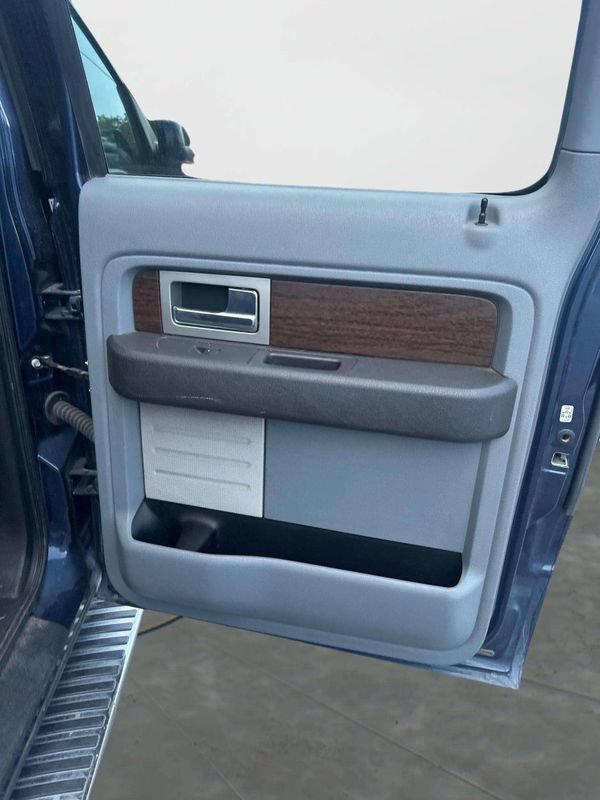 Used 2013 Ford F150 Lariat w/ Mid Equipment Group AWD/4WD image 16