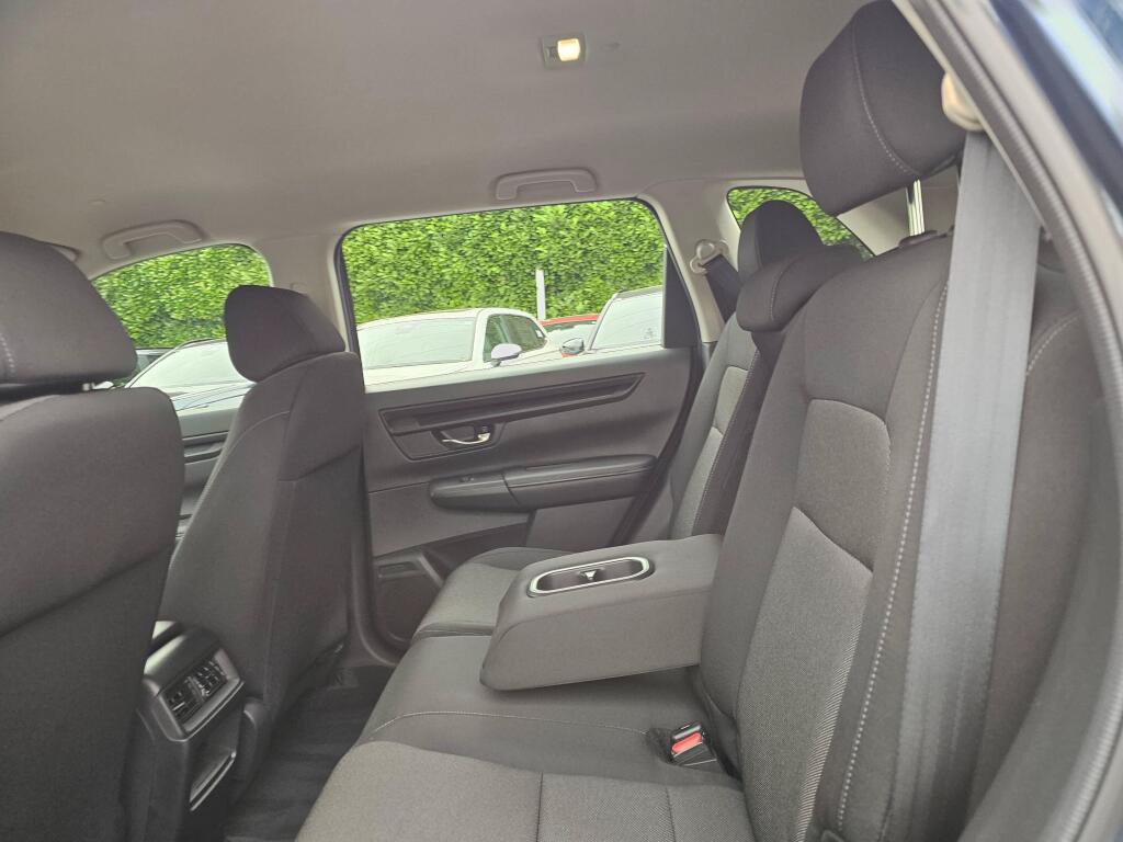 Used 2023 Honda CR-V LX image 19