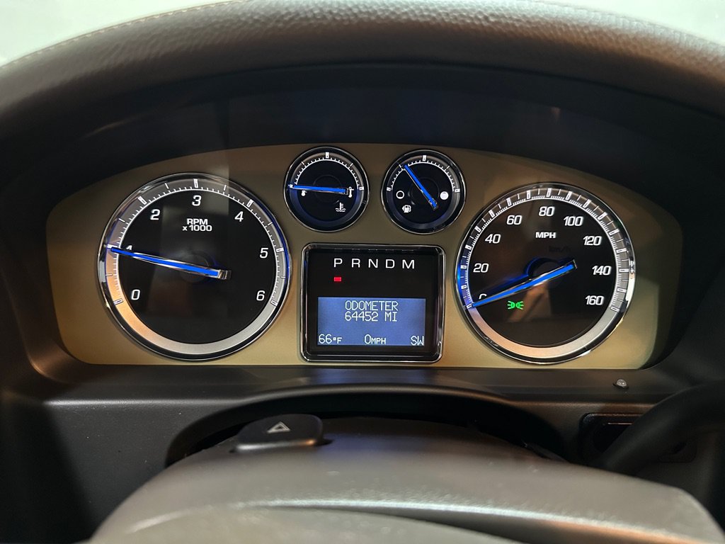 Used 2010 Cadillac Escalade Platinum AWD/4WD image 21