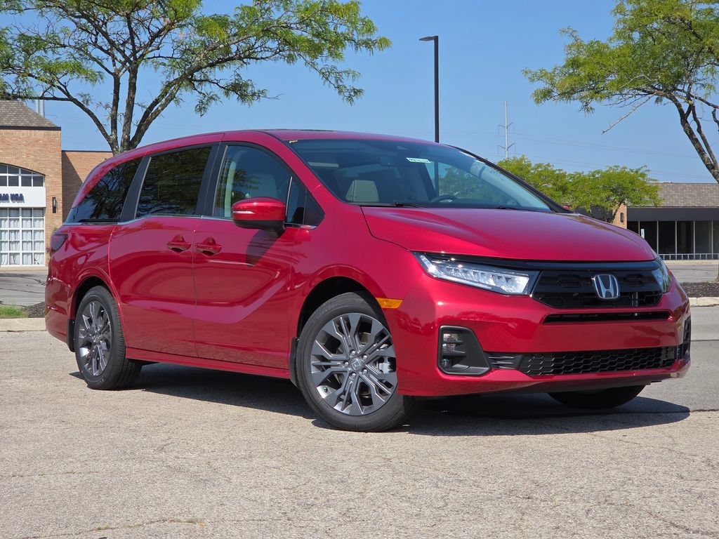 New 2026 Honda Odyssey Touring image 2