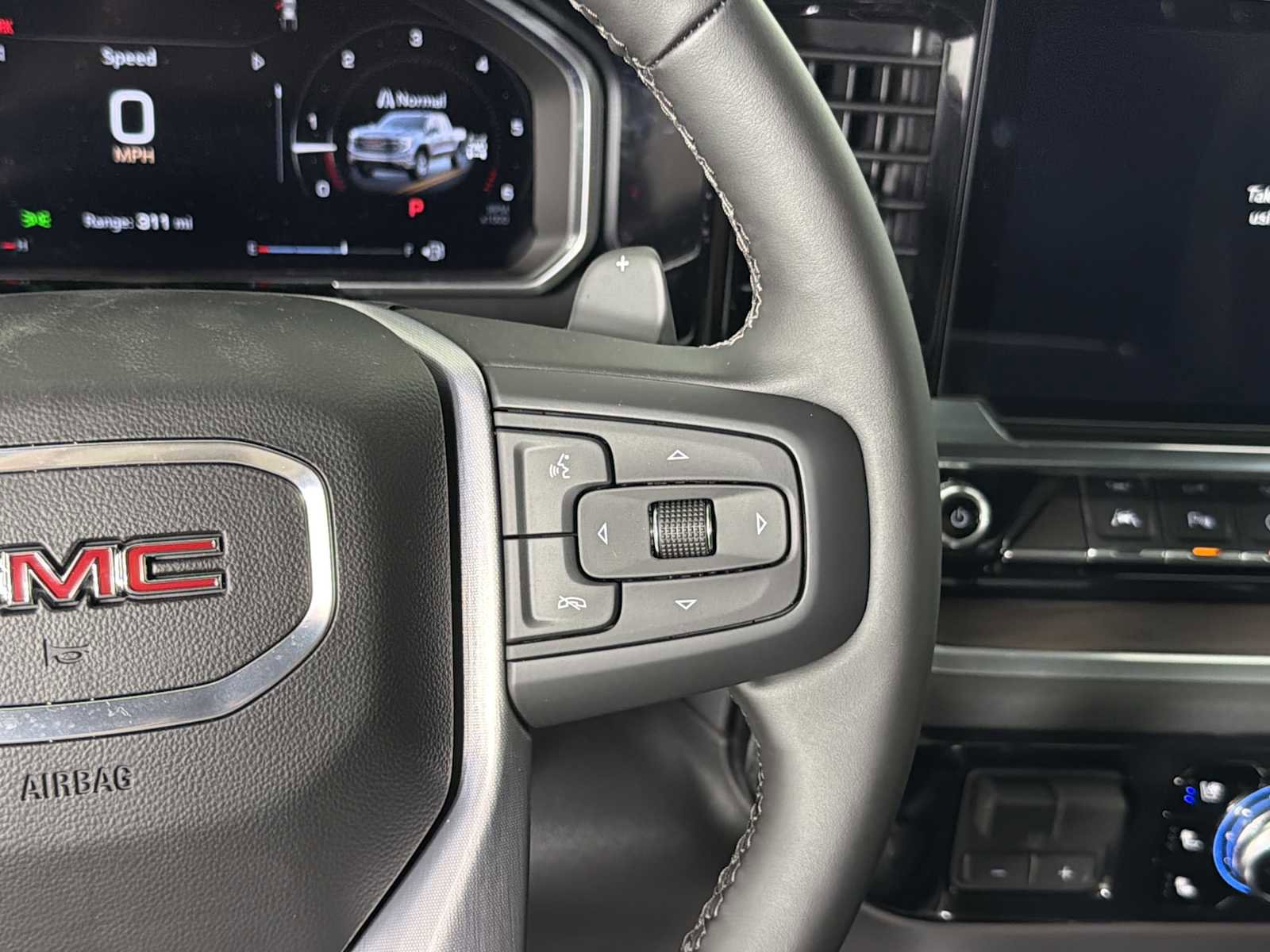 New 2026 GMC Sierra 1500 SLT w/ SLT Premium Plus Package AWD/4WD image 18
