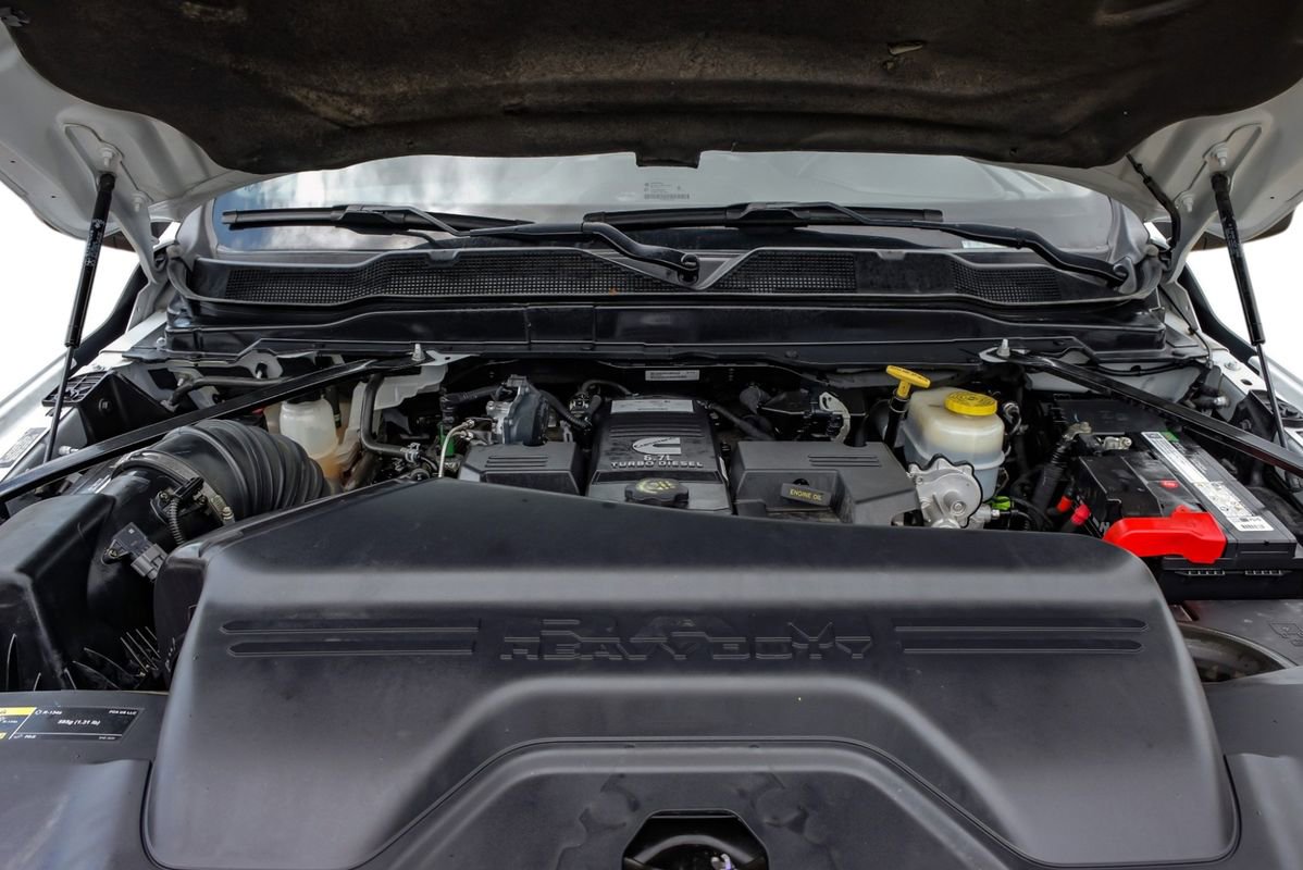 Used 2024 RAM 3500 Laramie w/ Bed Utility Group image 57