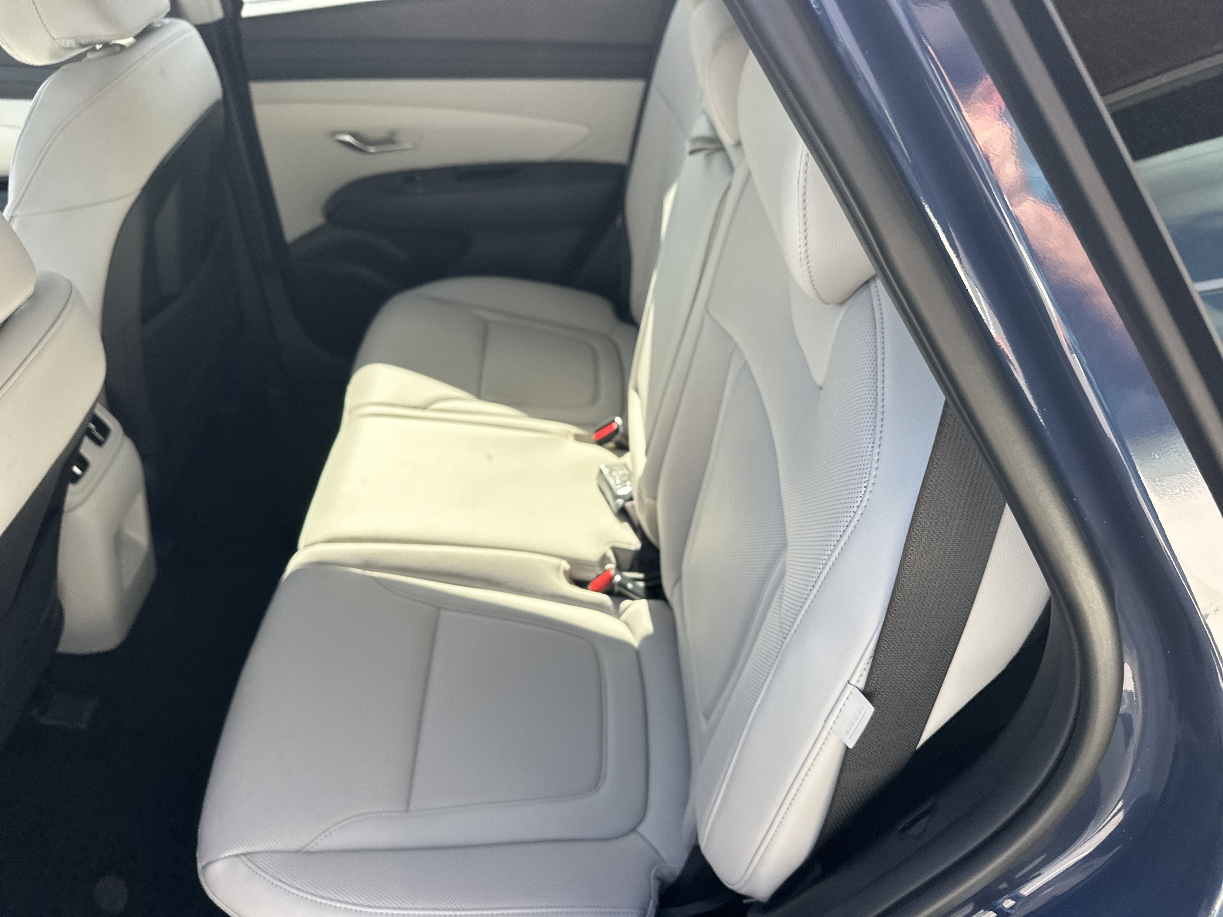 New 2026 Hyundai Tucson Limited FWD image 14