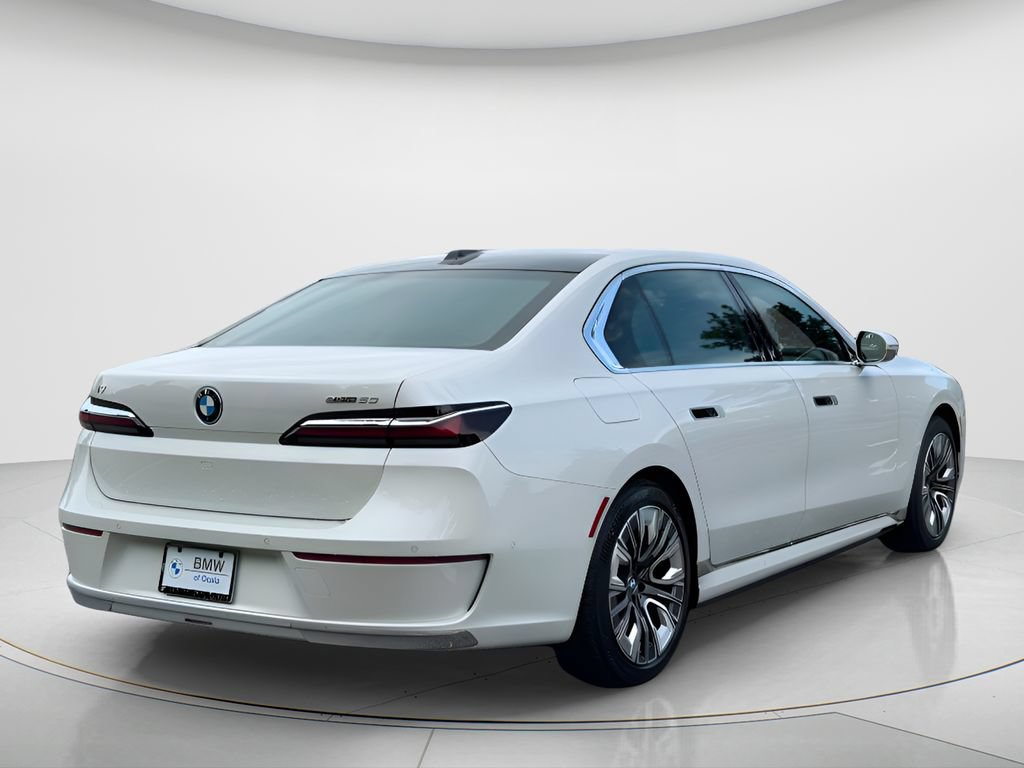 New 2026 BMW i7 eDrive50 w/ Executive Package RWD image 5