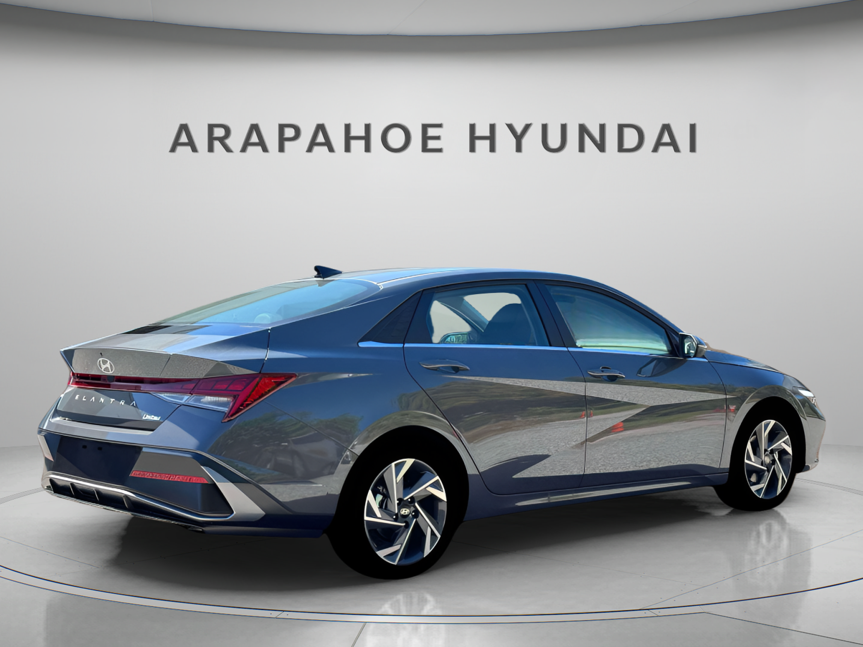 New 2026 Hyundai Elantra Limited FWD image 7
