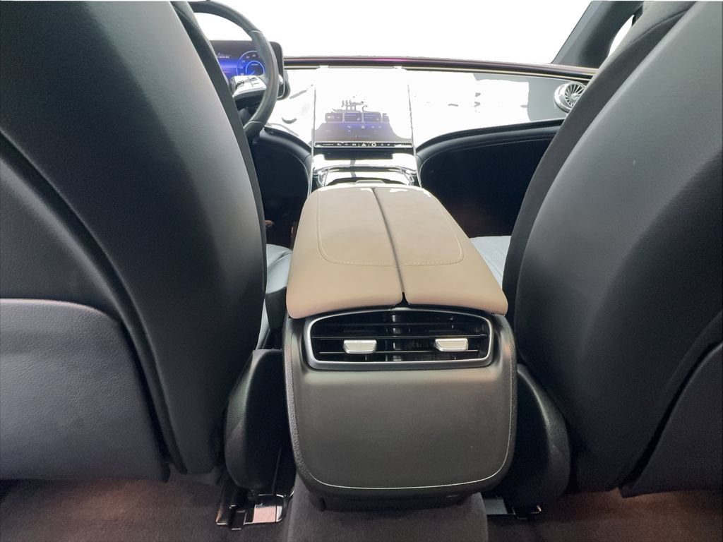 Used 2023 Mercedes-Benz EQS 450+ Sedan image 39