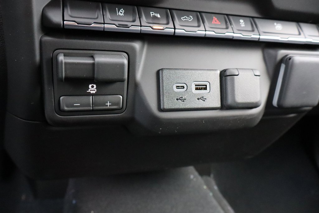 New 2026 Chevrolet Silverado 2500 Custom w/ Custom Value Package image 13