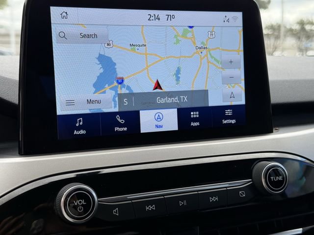 Used 2022 Ford Escape SEL image 18