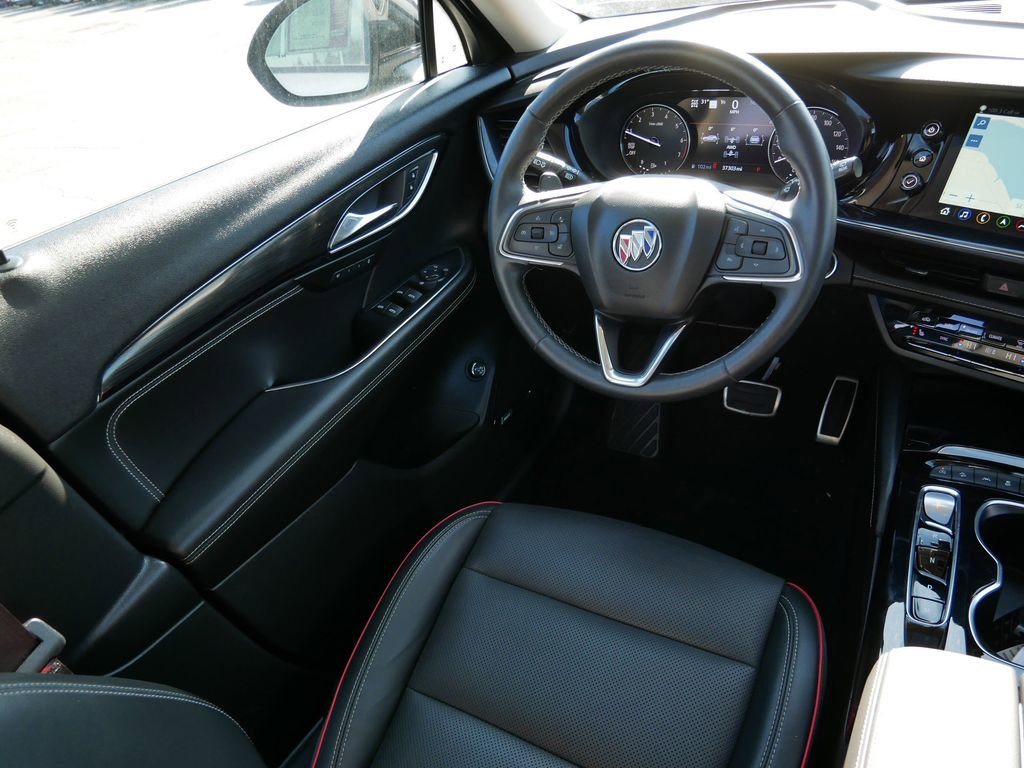Used 2022 Buick Envision Essence w/ Technology Package I image 13