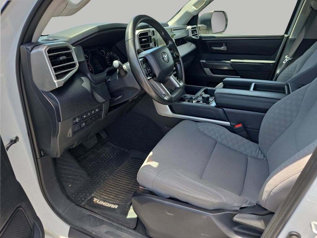 Used 2022 Toyota Tundra SR5 AWD/4WD image 10