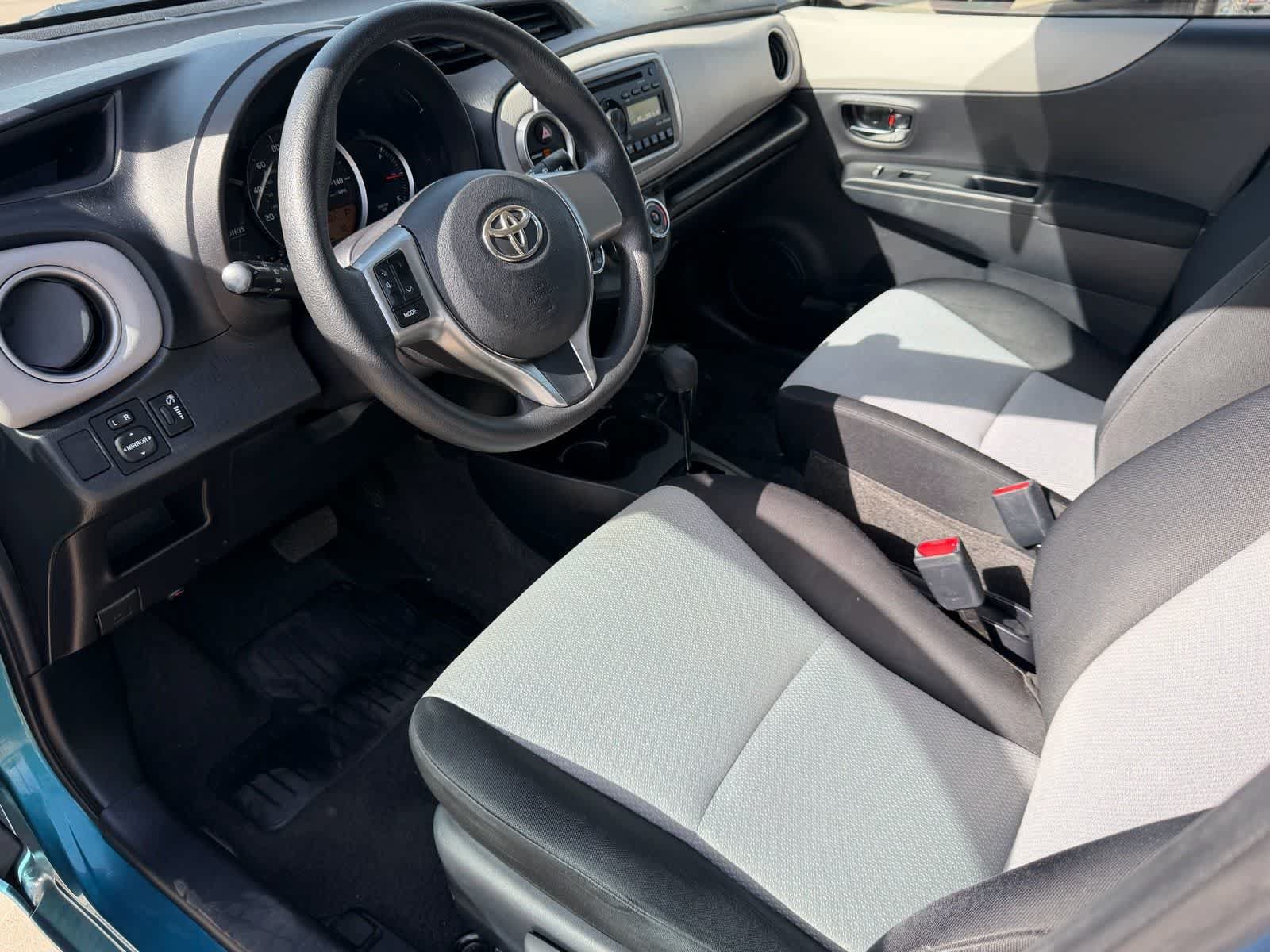 Used 2012 Toyota Yaris LE FWD image 2