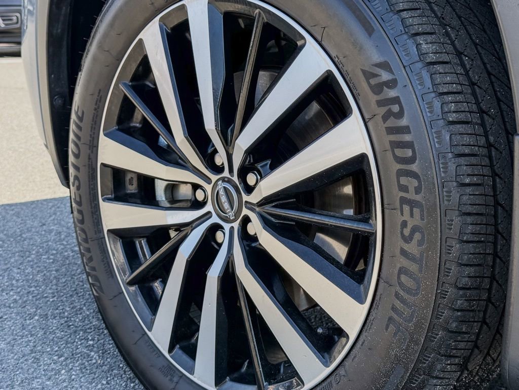 Certified 2025 Nissan Pathfinder Platinum w/ Cargo Package image 27