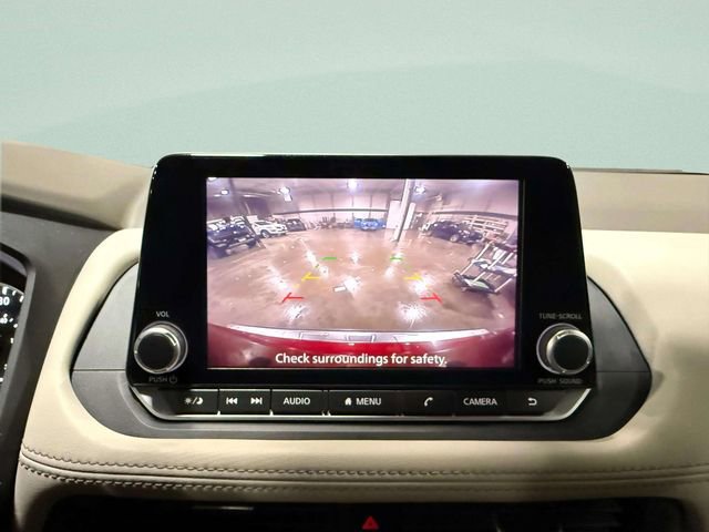 Used 2023 Nissan Rogue SV w/ SV Premium B Package AWD/4WD image 15