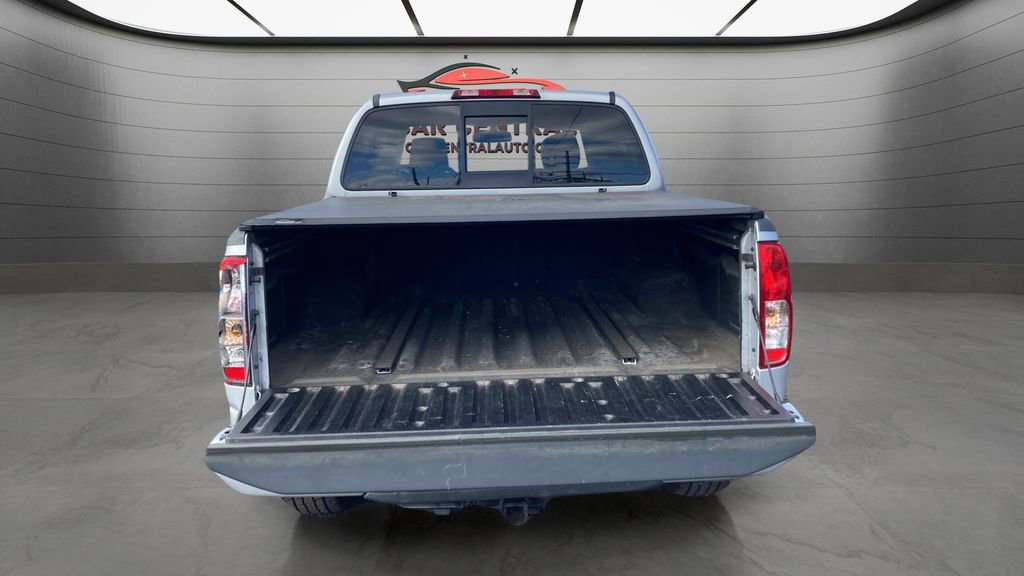 Used 2017 Nissan Frontier PRO-4X image 31