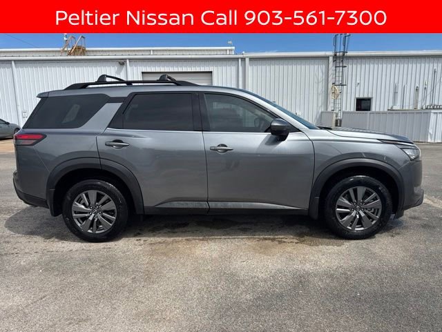 Certified 2025 Nissan Pathfinder SV w/ Cargo Package AWD/4WD image 2