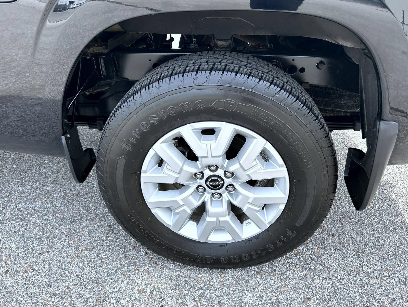 Used 2022 Nissan Frontier SV AWD/4WD image 23