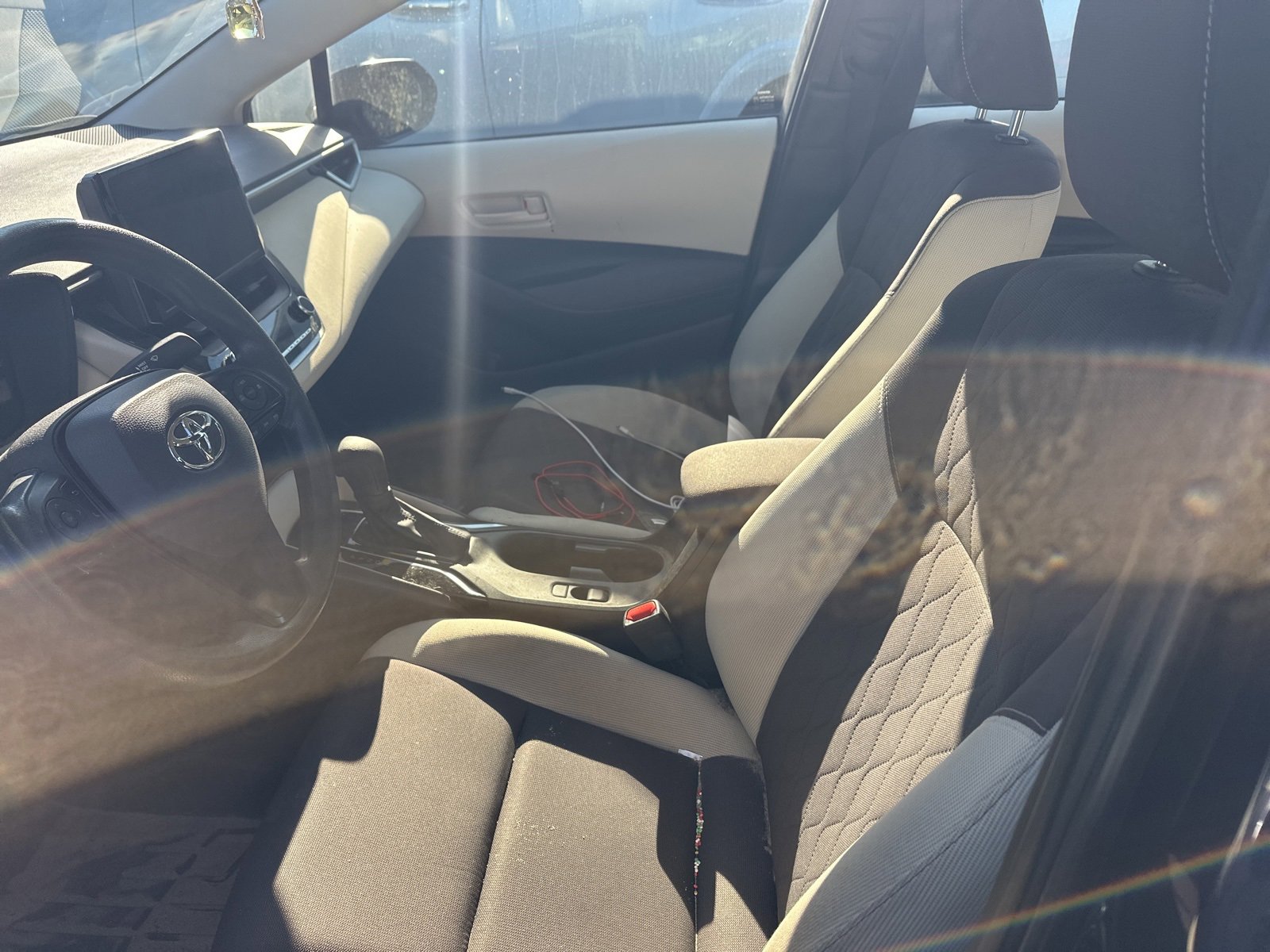 Used 2024 Toyota Corolla LE image 6