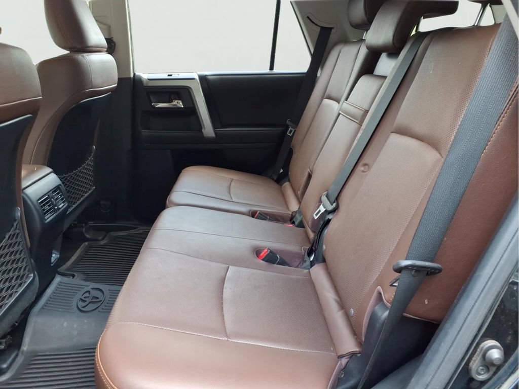 Used 2023 Toyota 4Runner Limited AWD/4WD image 21