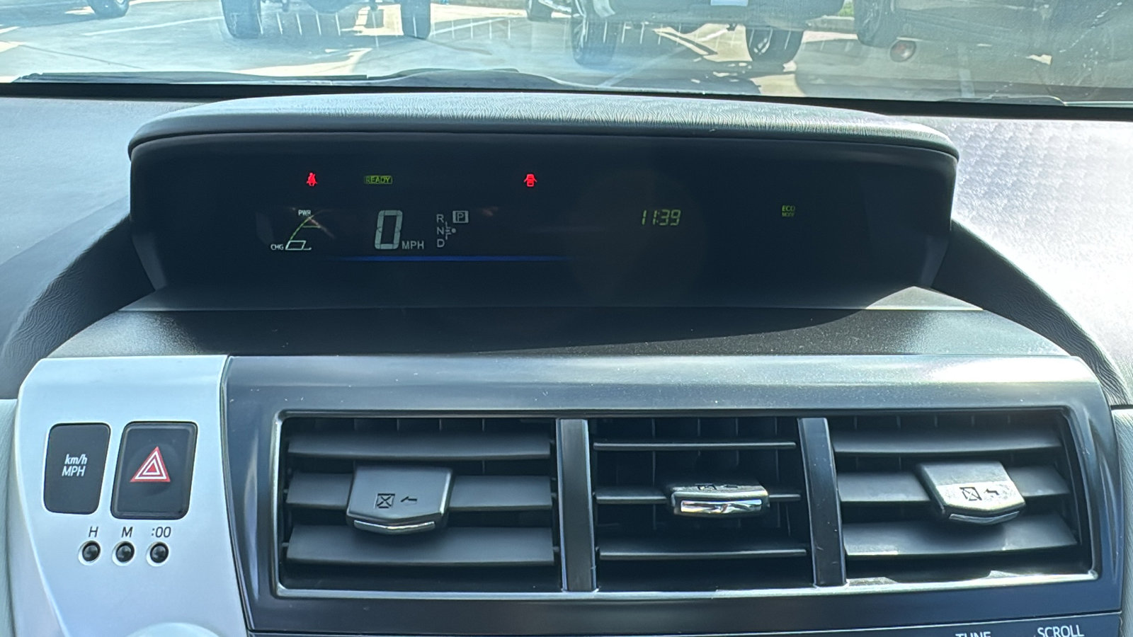 Used 2013 Toyota Prius V image 17