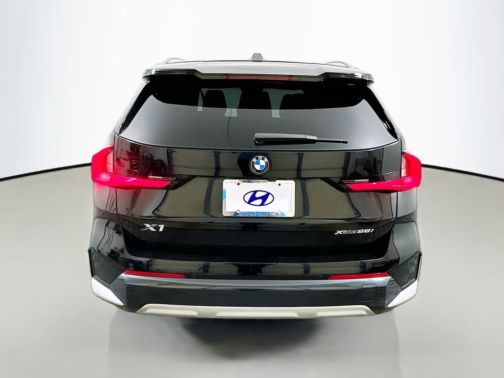 Used 2023 BMW X1 xDrive28i w/ Premium Package image 6