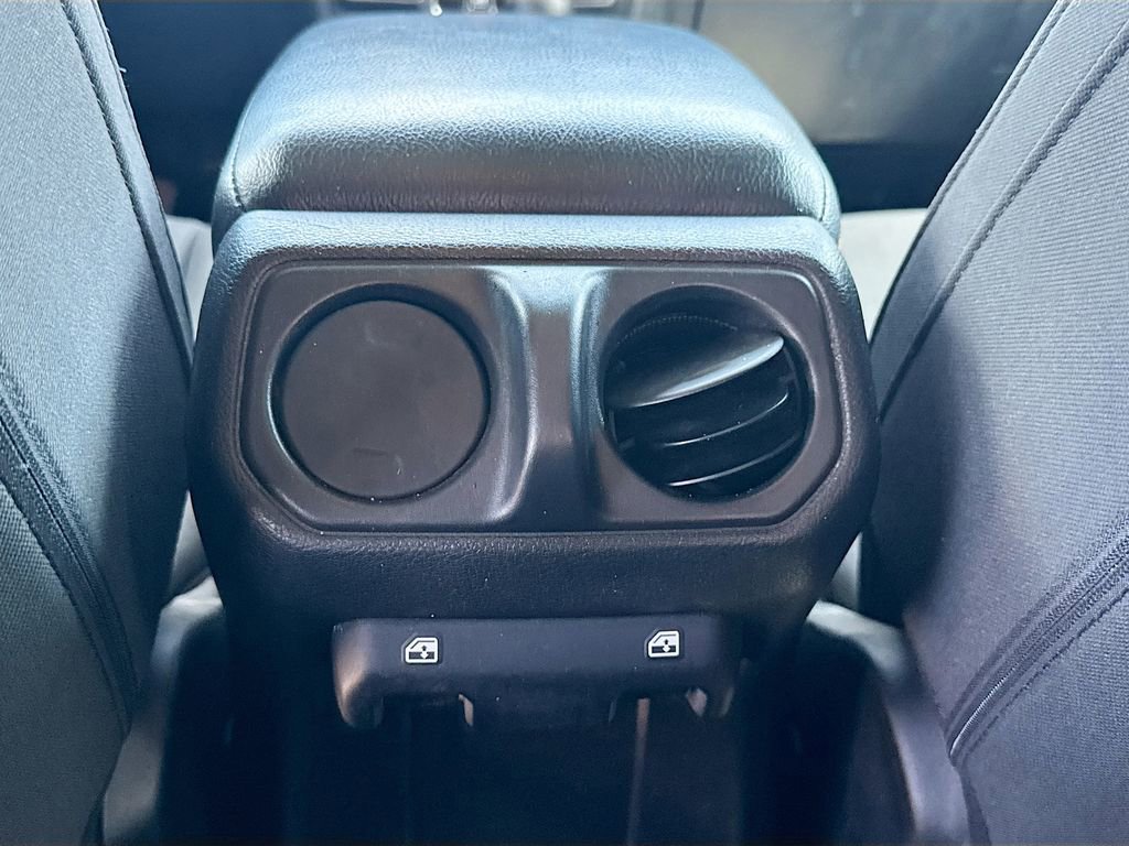 Used 2021 Jeep Gladiator Sport AWD/4WD image 28