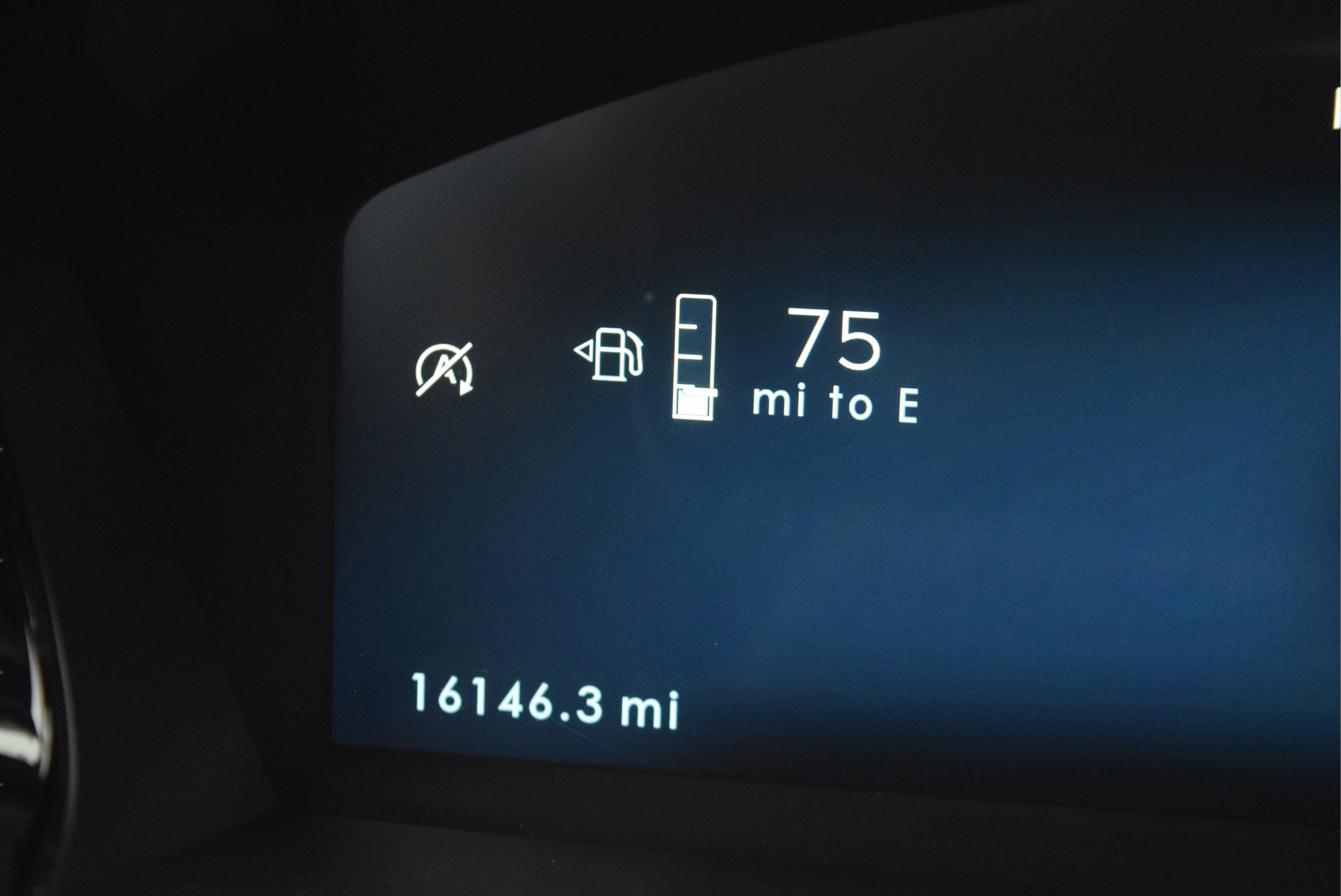 Used 2024 Lincoln Corsair Premiere w/ Equipment Group 101A image 12