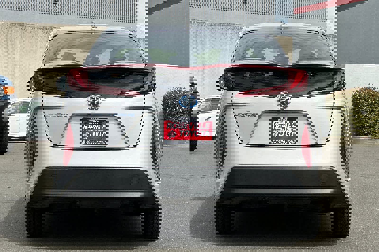 Used 2017 Toyota Prius Prime Premium image 8