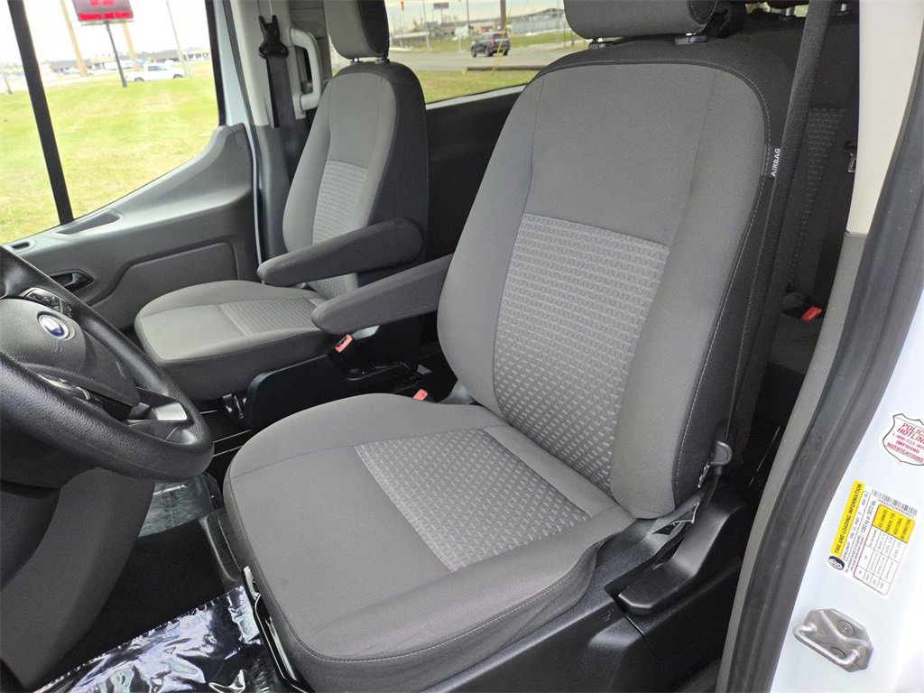 Used 2023 Ford Transit 350 XLT image 19
