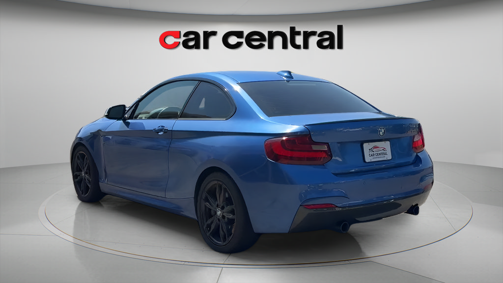 Used 2016 BMW M235i xDrive Coupe AWD/4WD image 3