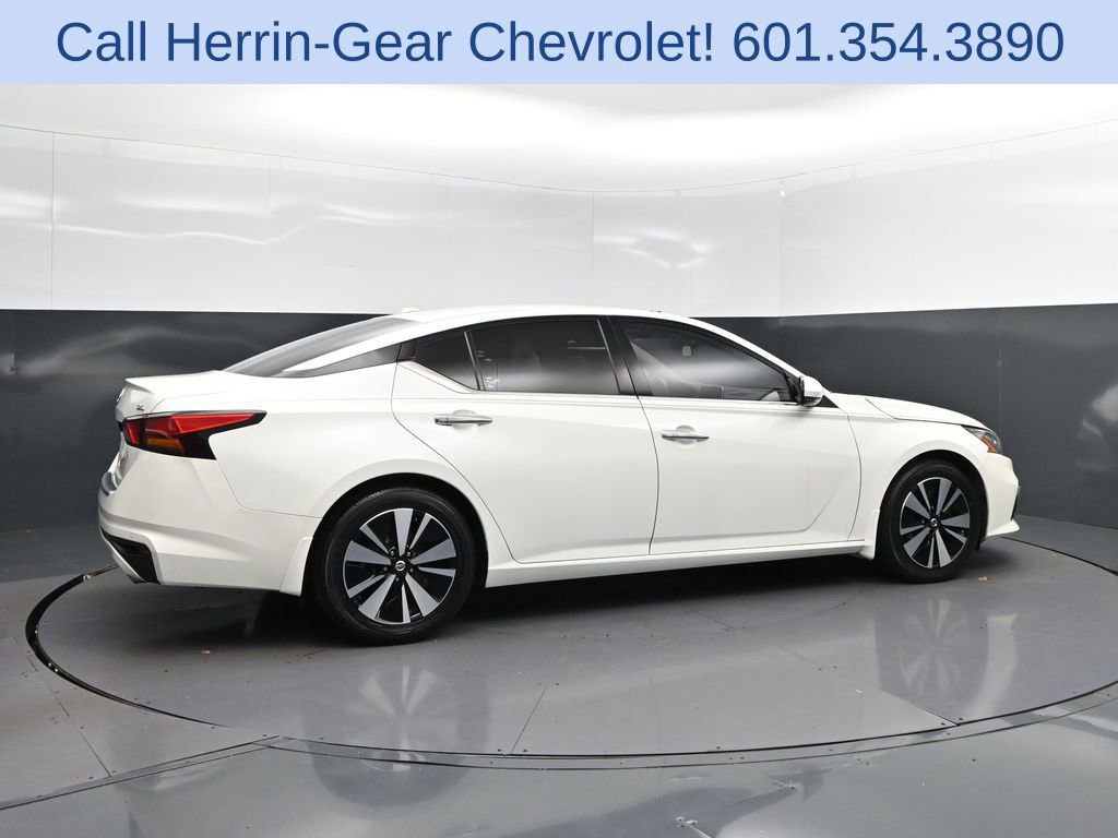 Used 2021 Nissan Altima 2.5 SL FWD image 8
